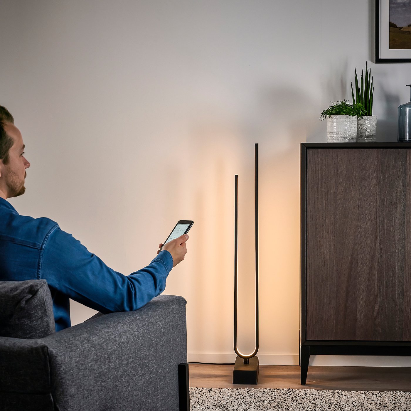 PILSKOTT LED floor lamp, smart black - IKEA