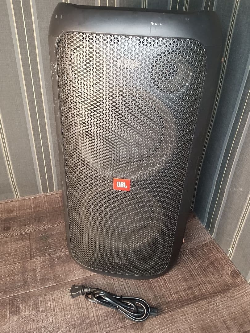 JBL PartyBox 100 スピーカー マイクギター入力 パーティボックス