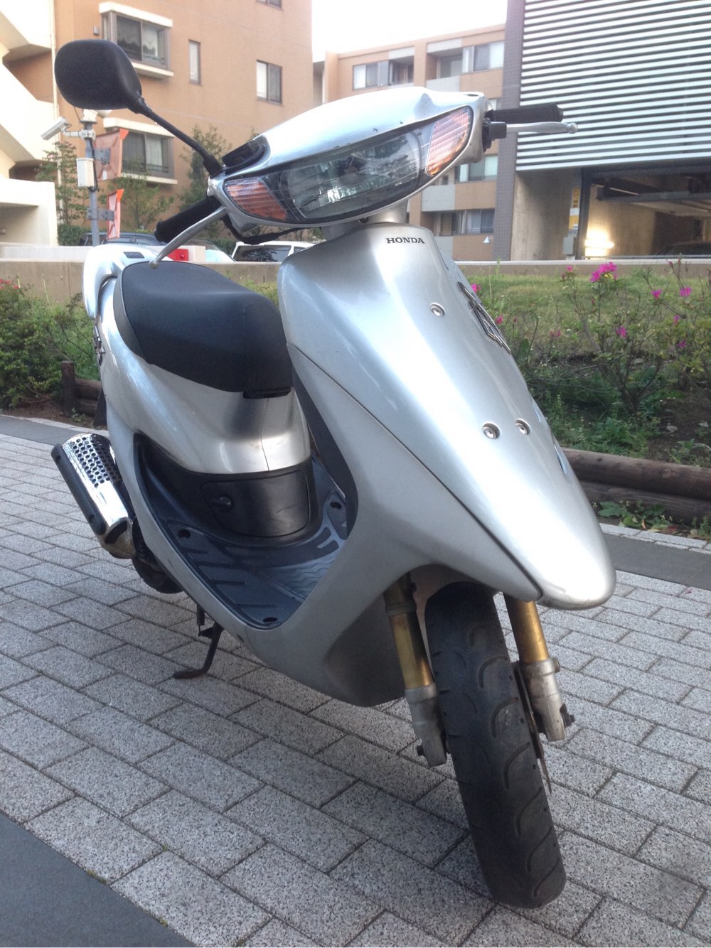 ライブディオZX シルバー ¥59,800- | 藤沢市の原付専門店 原付市場