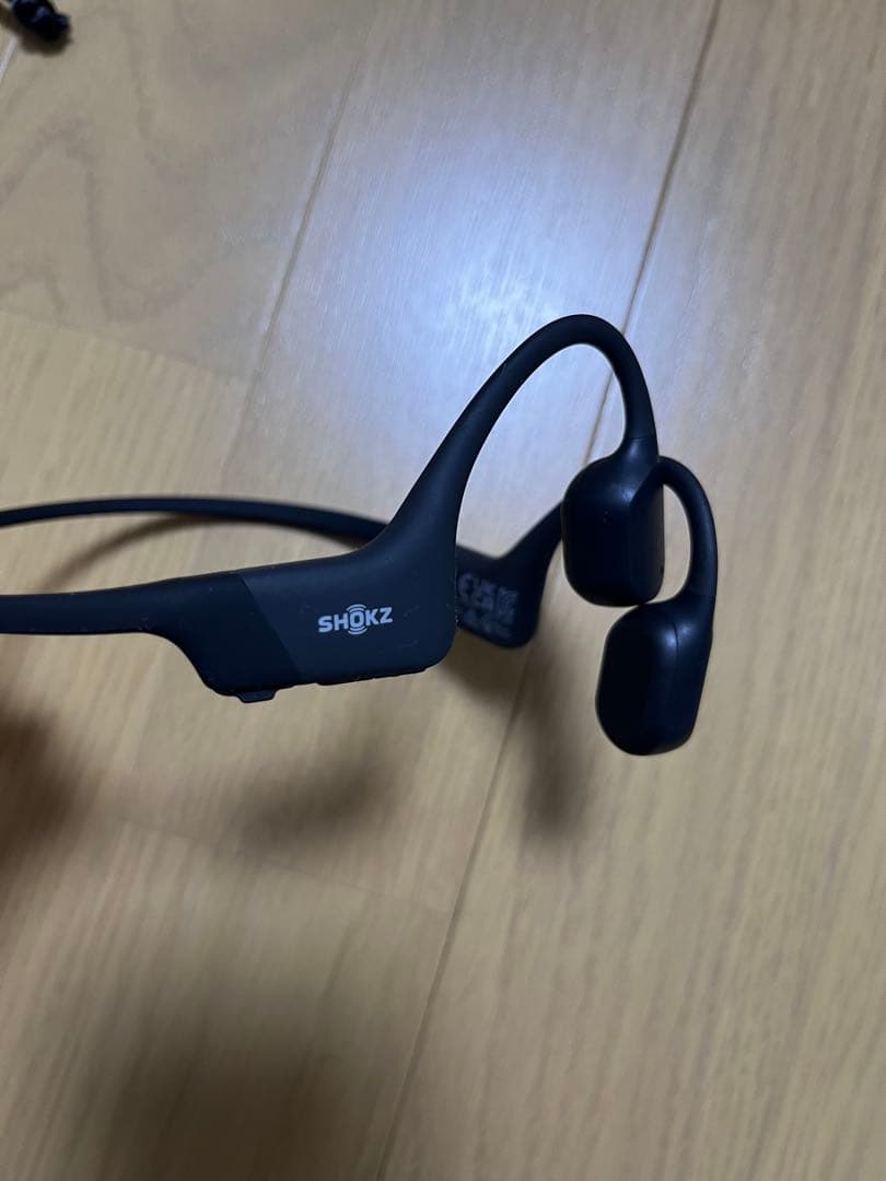 SHOKZ openrun 美品USB-C充電 S805 ブラック 骨伝導 - メルカリ