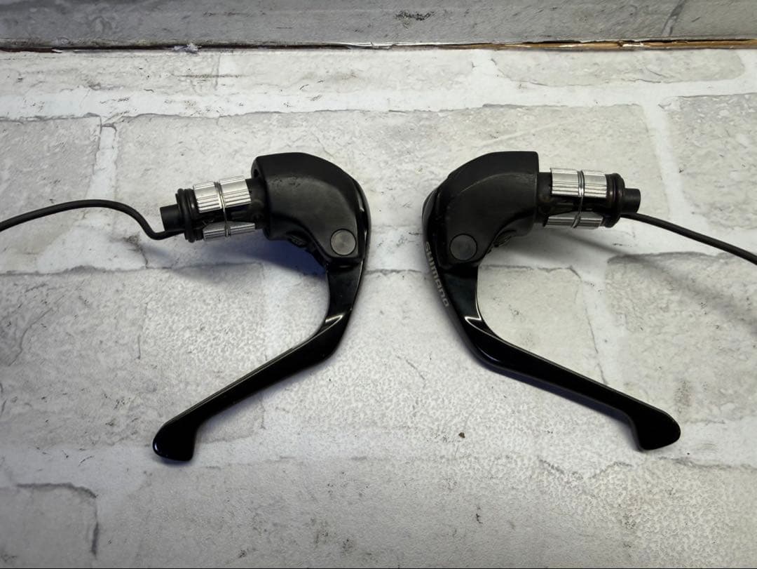 シマノ　アルテグラ　R8060 di2 TT ブレーキレバー Amazon.co.jp: シマノ アルテグラ Di2 TT ブレーキ/シフトレバー