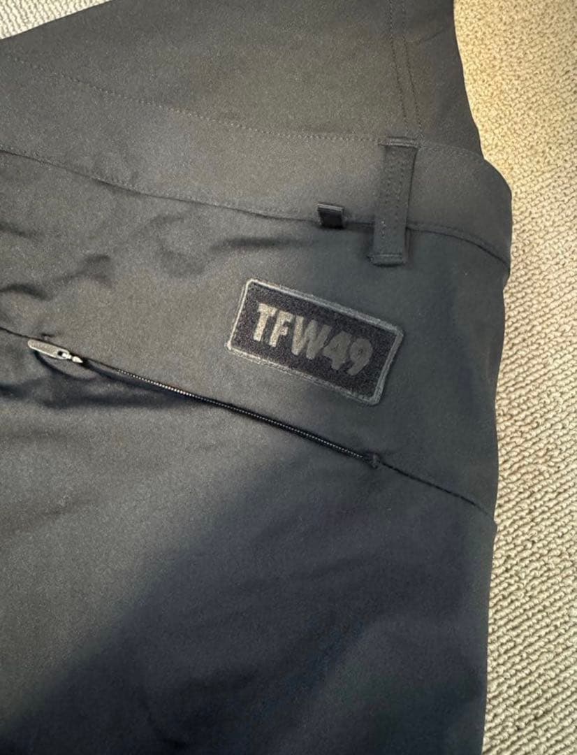 TFW49 ブラック スリムフィットパンツ　ゴルフパンツ TFW49 - ANKLE SLIM PANTS / アンクル スリム パンツ (チャコール