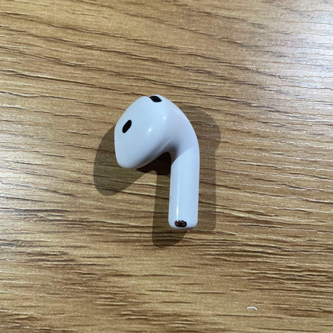 Apple Airpods 第4世代　ANC 右耳　右　右側 Apple Airpods 第4世代 ANC 右側 右耳 右 - メルカリ